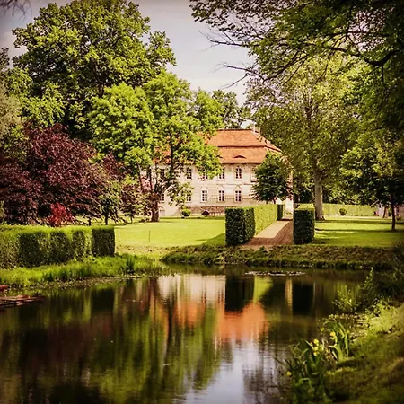 Palac Nad Kanalem *